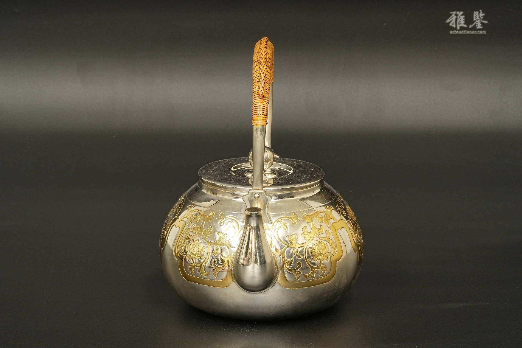 纯银 净益造 唐草纹银壶