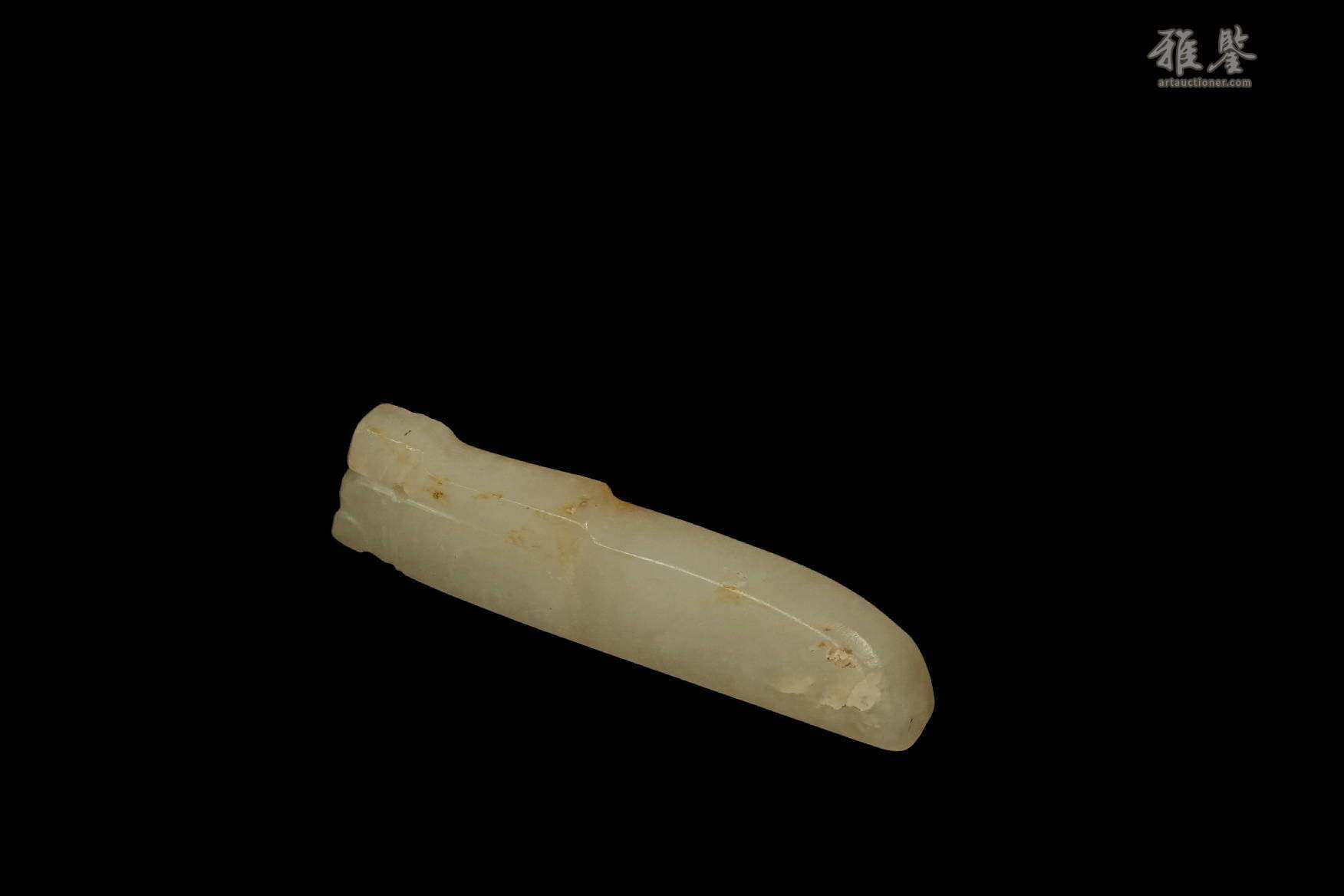 商代白玉虫饰